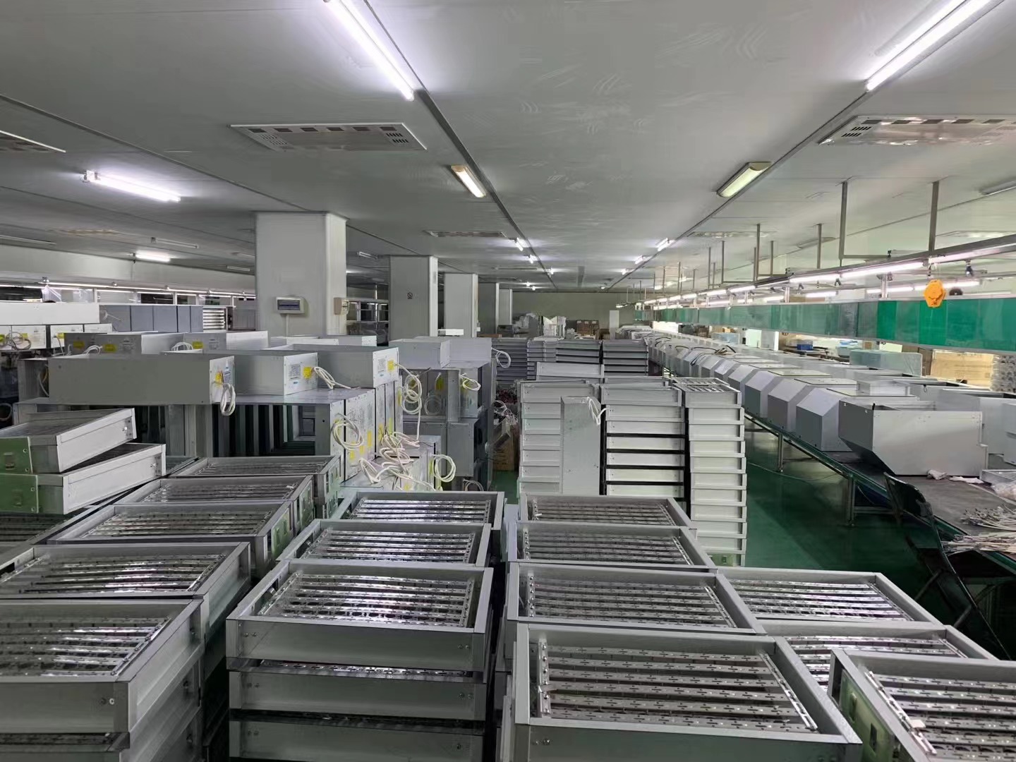 1681961667272727.jpg 863bedb6dcfe09ae9addbb863dd5918.jpg