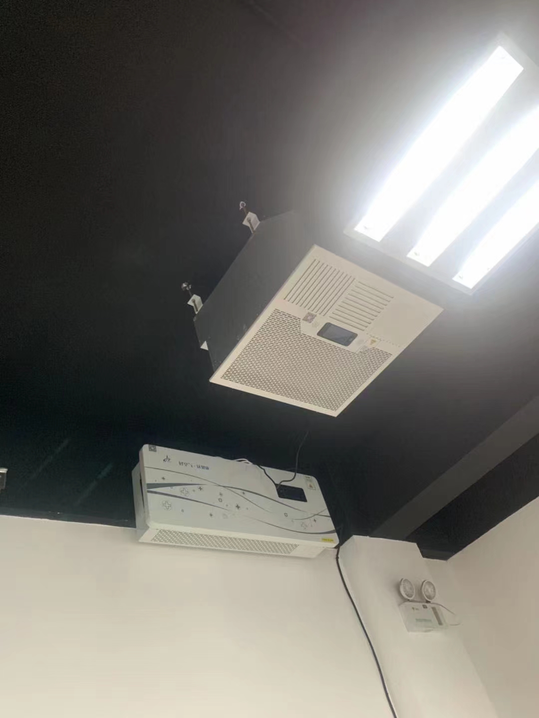 1687155694980372.jpg 0092.jpg